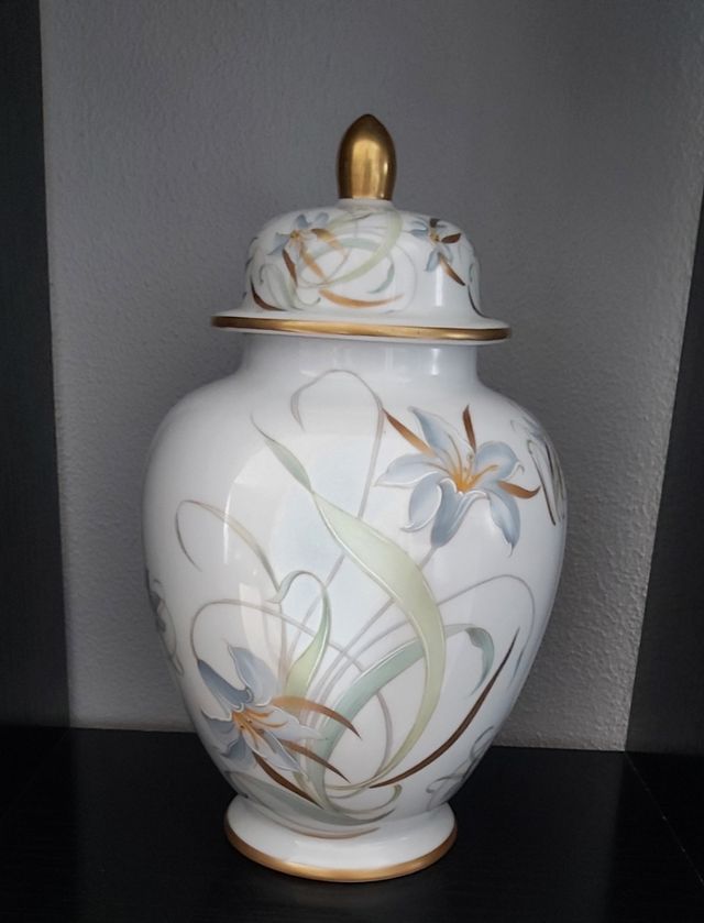 Jarrón de porcelana