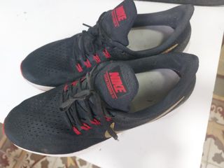 Nike Zoom Pegasus 35 Talla 46 de segunda mano por 50 EUR en Almería en  WALLAPOP