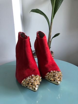 Botines Zara rojos de segunda mano en WALLAPOP