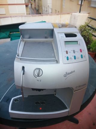 Mesa cafetera de segunda mano en Alicante Ciudad | CASINUEVO