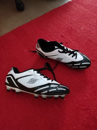 Outlet de botas de fútbol Nike talla 41 baratas - Descuentos para comprar  online | Futbolprice