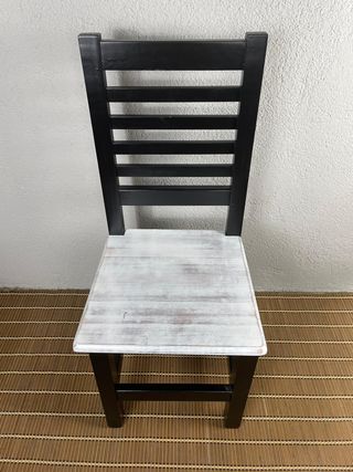 Silla transversal negra