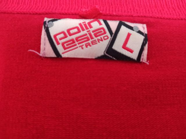 Chaqueta roja con coderas