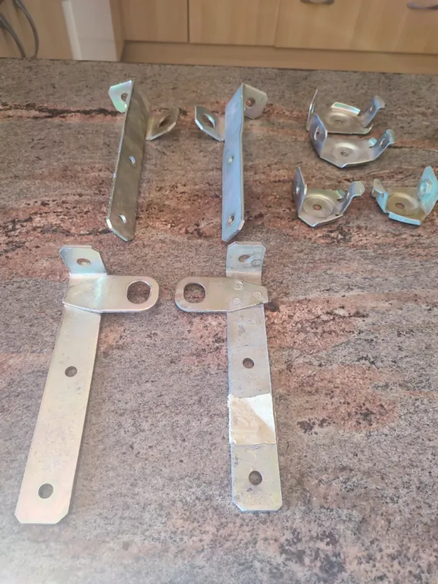 soportes parachoques Seat 124 y 1430