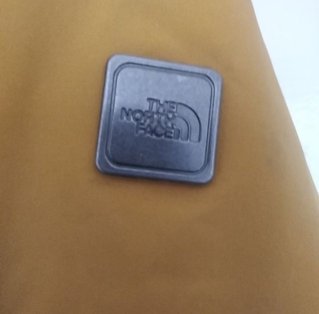 Anorak North Face mostaza talla S