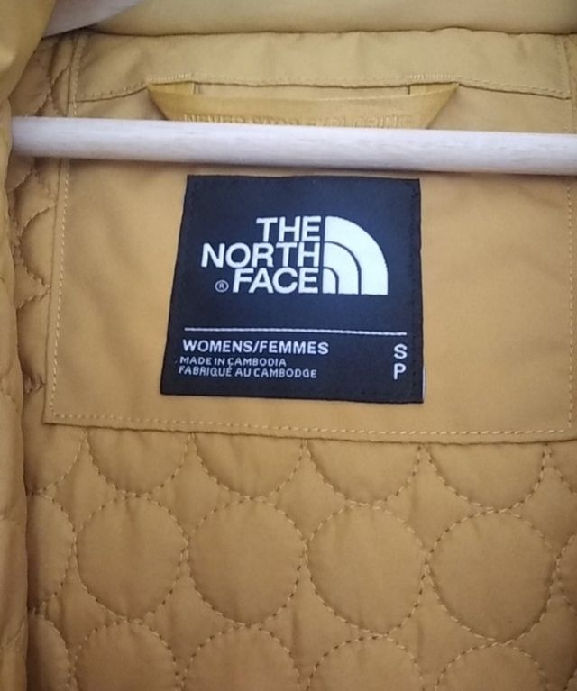 Anorak North Face mostaza talla S