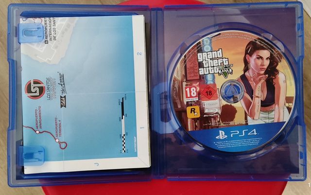 Grand Theft Auto V PREMIUM EDITION PS4