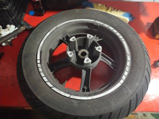Llanta trasera Kymco grand dink 125/300