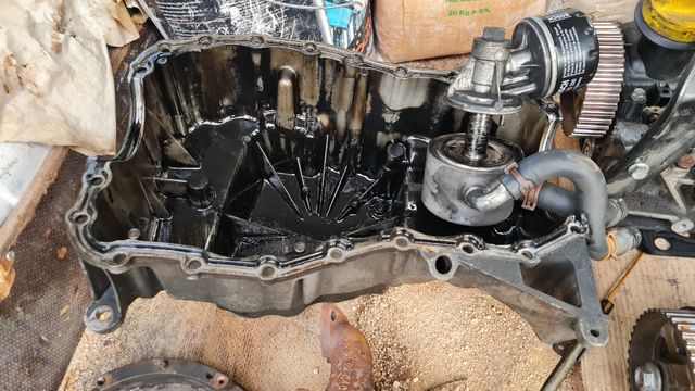 despiece de motor 1.5 dci k9k Renault scenic 2005