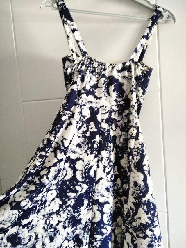 Vestido tirantes estampado juvenil