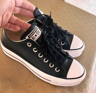 Converse plataforma Negras de segunda mano en WALLAPOP