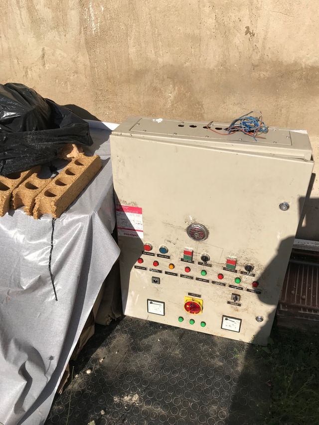 Caja grande eléctrica