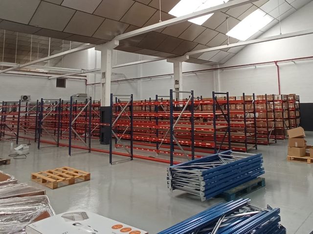 Estanterías metalicas 18 und disponibles