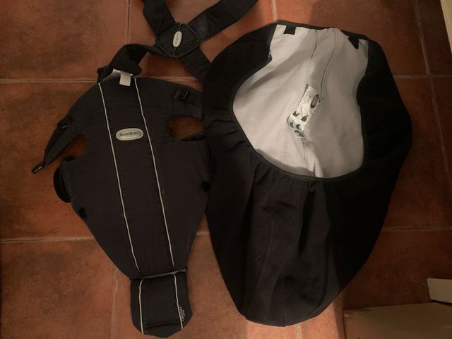 Mochila babybjorn con funda polar para invierno