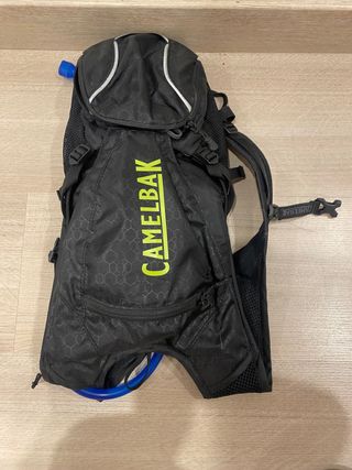 Mochila Camelbak de segunda mano en Barcelona en WALLAPOP