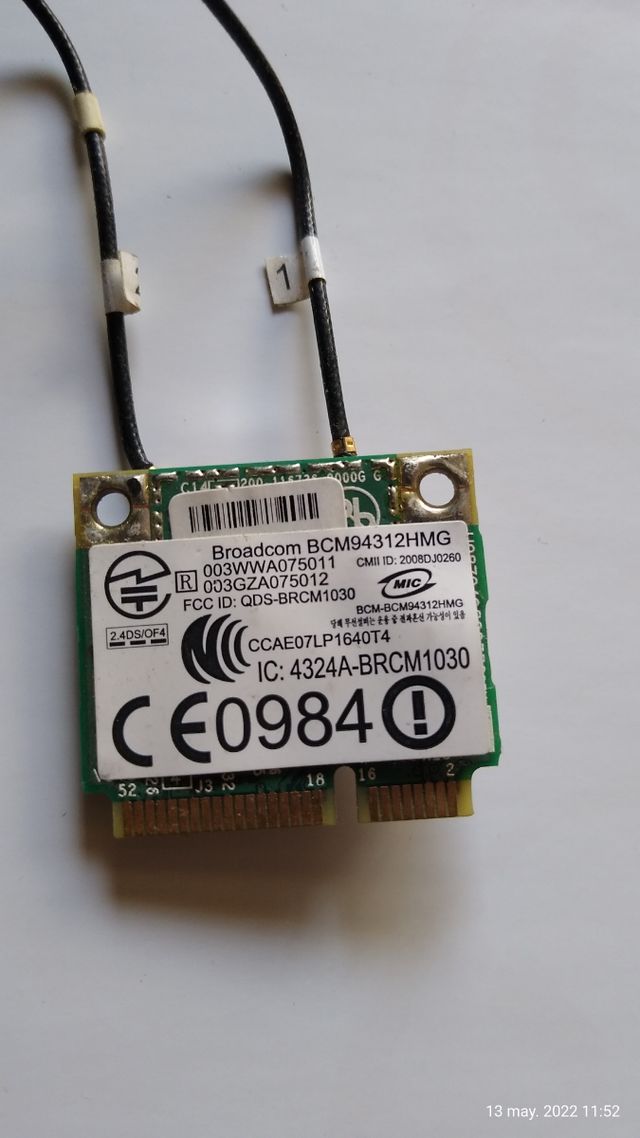 Tarjeta pci-e inalámbrica  y barra altavoz