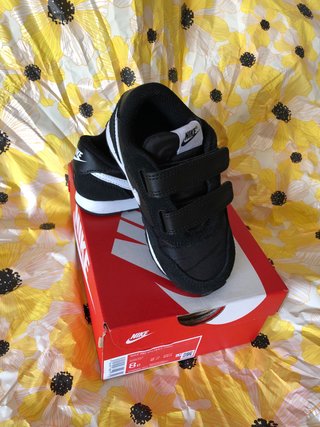Zapatillas Nike Talla 23 de segunda mano por 23 EUR en Rianxo en WALLAPOP