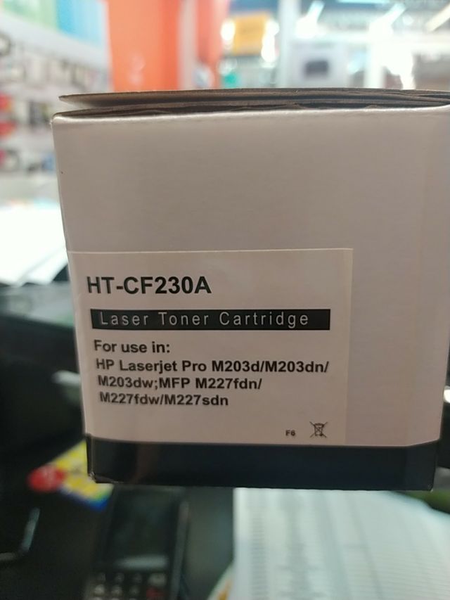 toner compatible cf230a