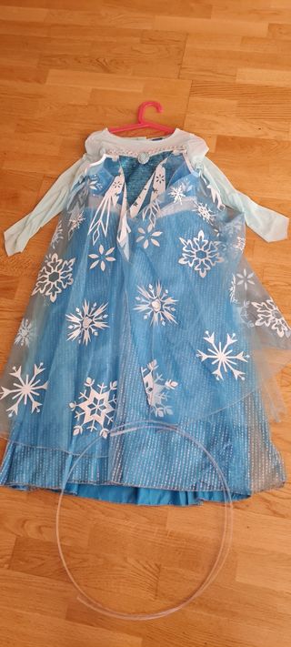 Disfraz de Elsa Frozen del Corte Inglés de segunda mano por 20 EUR en  Valdemoro en WALLAPOP