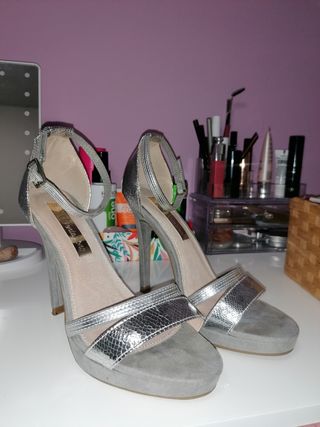 XTI 48396, Botines Mujer, Morado (Burdeos Burdeos), 39 EU : Amazon.es:  Zapatos y complementos