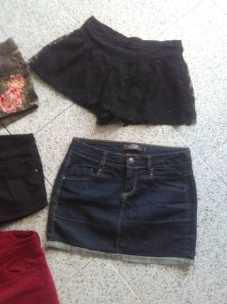 Lote pantalones cortos chica bershka de segunda mano por 10 EUR en Santa  Coloma de Gramenet en WALLAPOP