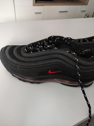Nike Air Max 97 de segunda mano por 30 EUR en Móstoles en WALLAPOP