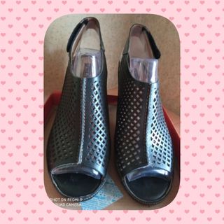Sandalias negras Pikolinos cuñas número 37 de segunda mano por 30 EUR en  Madrid en WALLAPOP