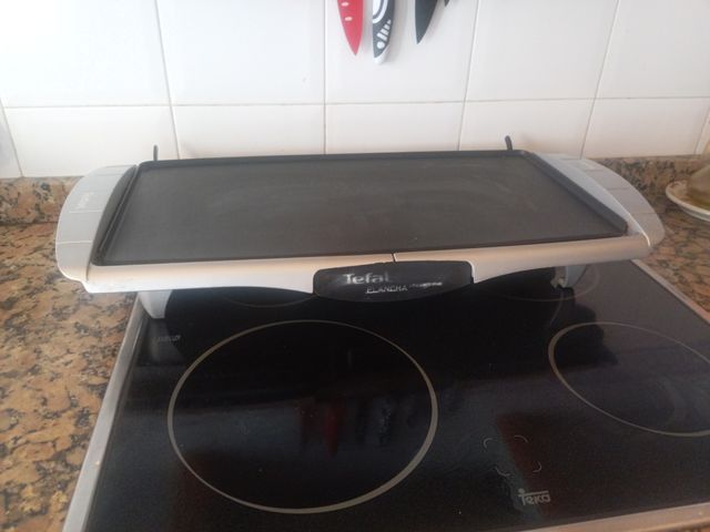 Vendo plancha eléctrica Tefal