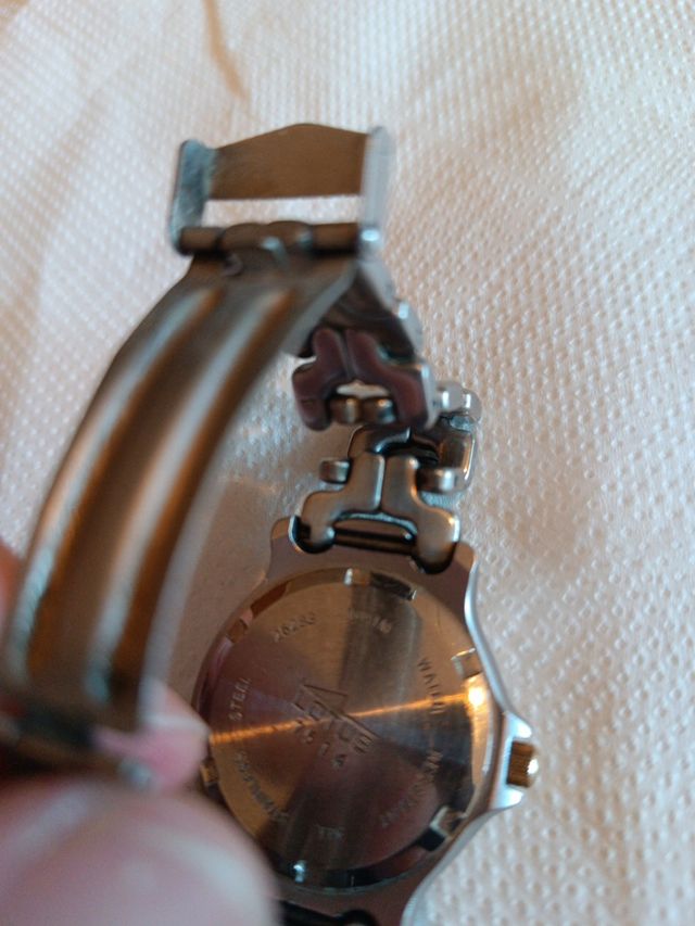 Reloj de mujer Lotus... perfecto estado..