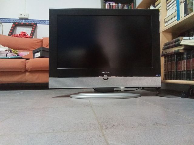 TV DMTECH LT32XT 32"