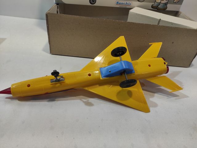 Avión Feria Sanchis