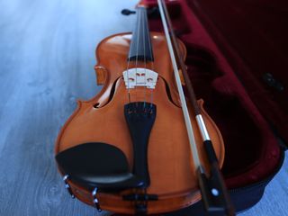 Violín Stradivarius de segunda mano en WALLAPOP