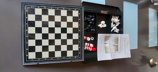 Ajedrez y Backgammon