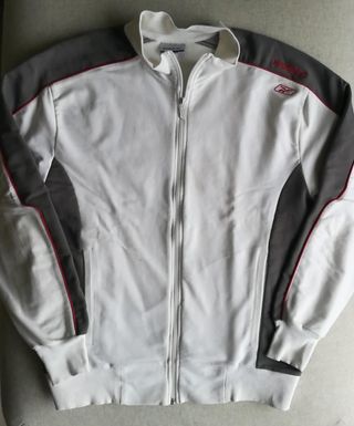Chaqueta Sport Vintage Reebok, Talla M\\/L de segunda mano por 40 EUR en  Perillo en WALLAPOP