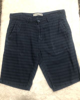 Bermudas hombre talla 44 de segunda mano por 4 EUR en Mazarrón en WALLAPOP