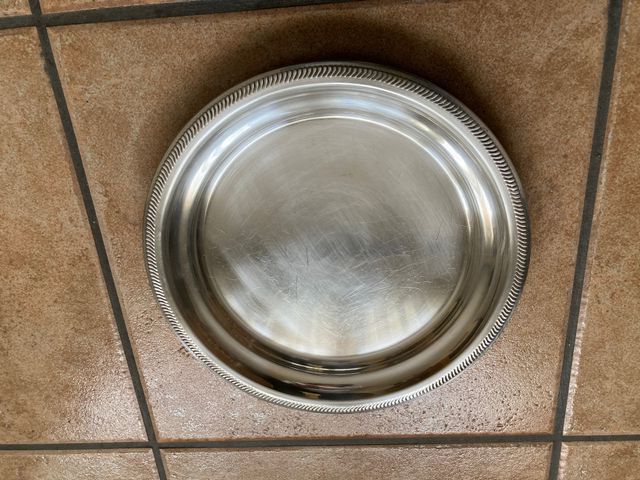 LICORERA DE CRISTAL TALLADO