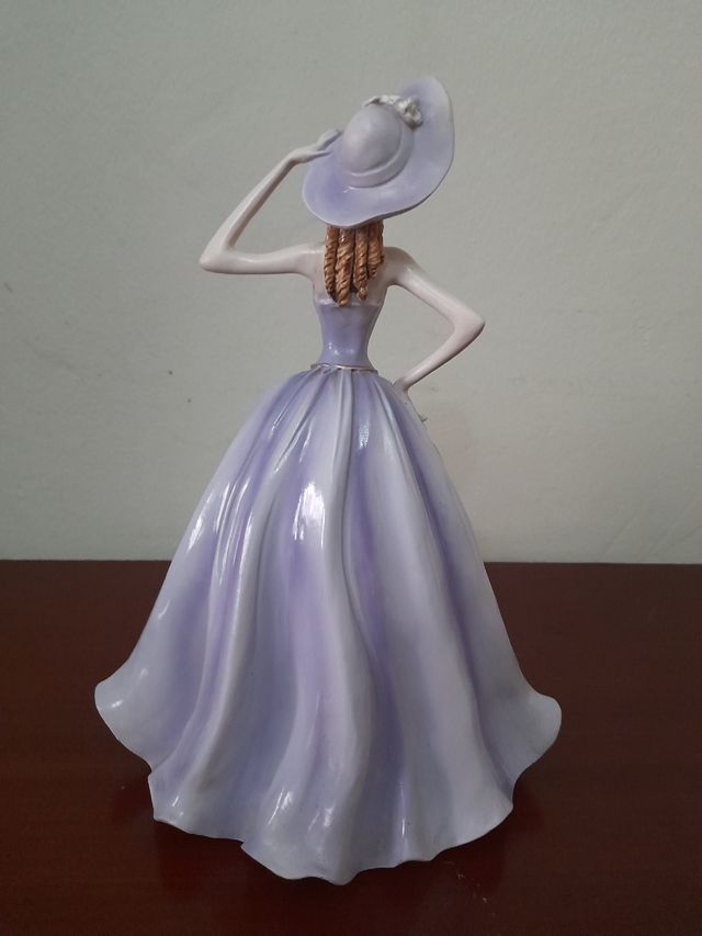 Escultura decoración mujer vintage.