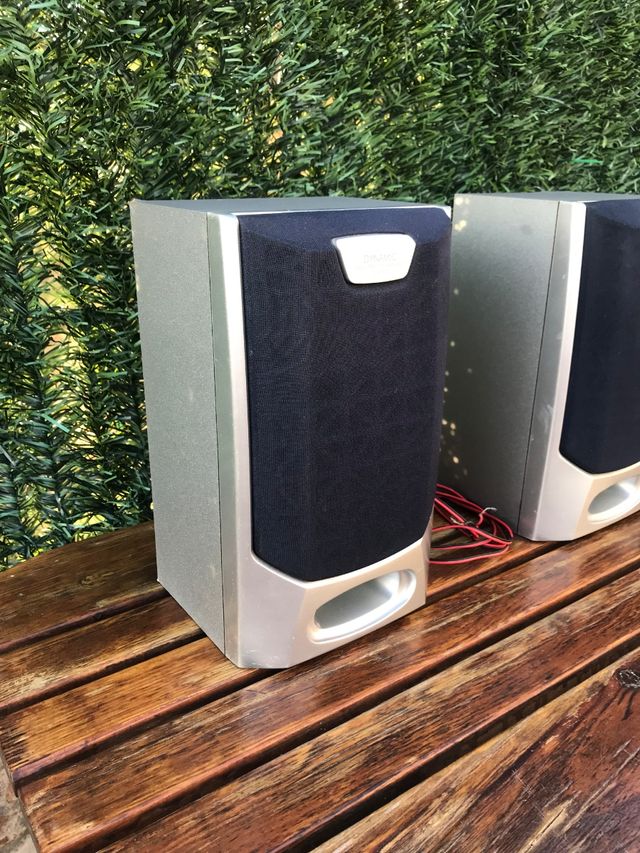 2 altavoces Roadstar 12W