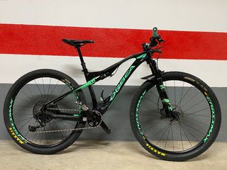 Orbea Oiz M30 (2018) talla M de segunda mano por 1.760 EUR en Terrassa en  WALLAPOP