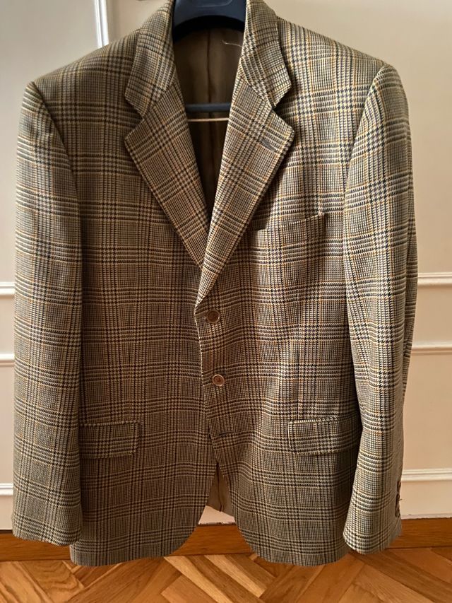 2 jaquetas americanas 3 botões 30 €