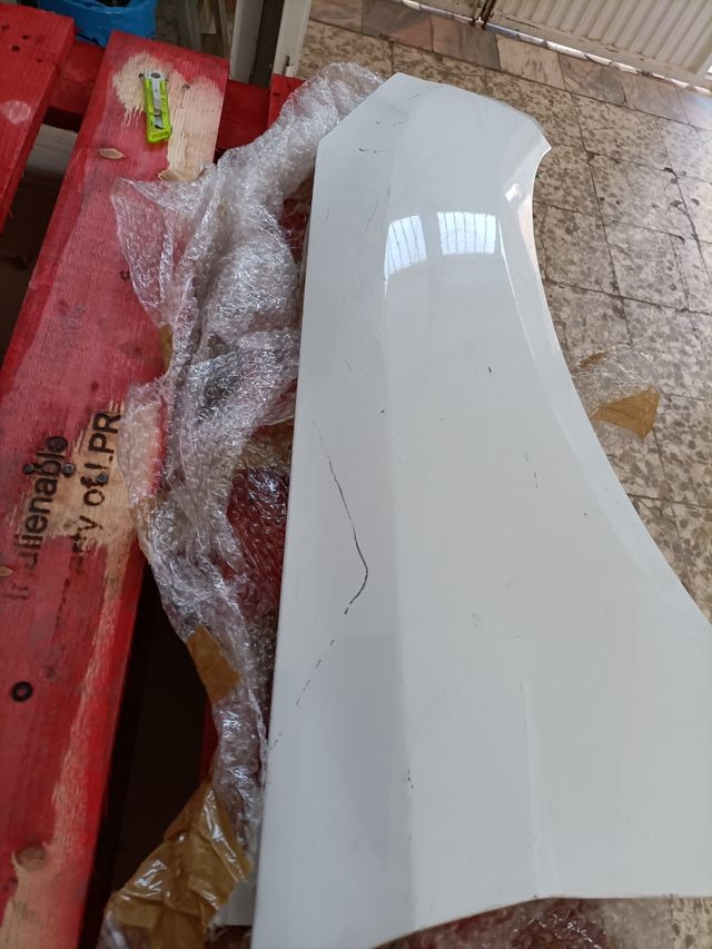 aleta derecha Ford Focus mk3 2014