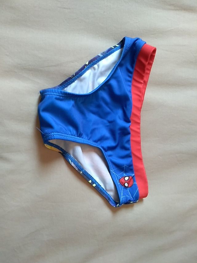 Abbigliamento mare anti UV bambino 4-5 anni