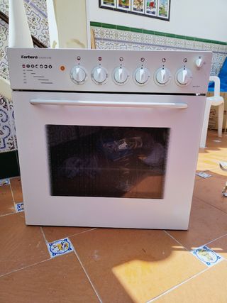 Horno de segunda mano por 60 EUR en Algeciras en WALLAPOP