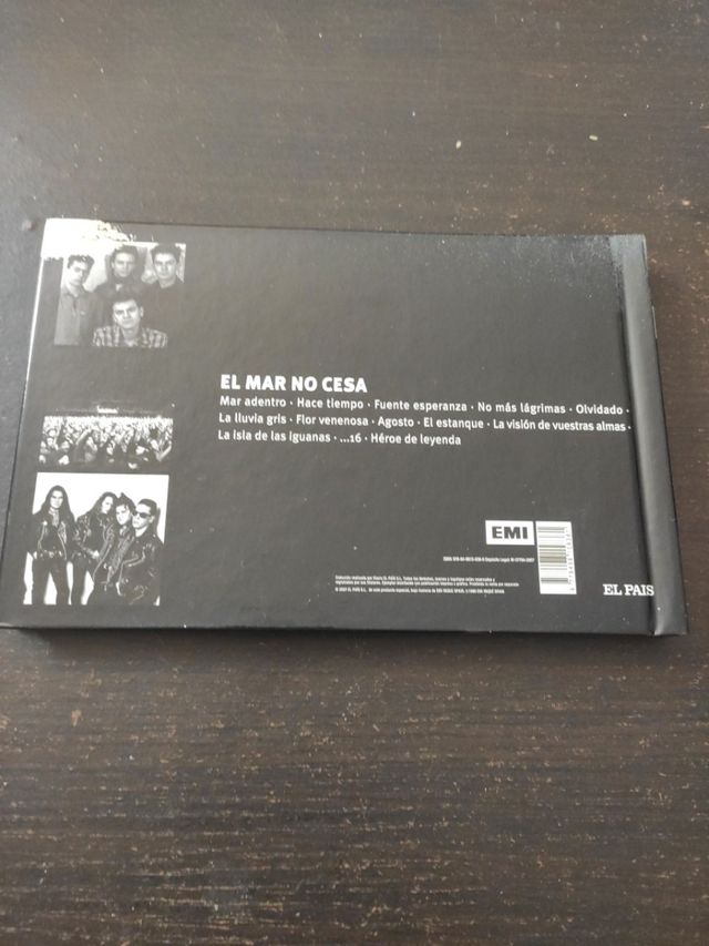 librodiscos de la colección héroes del silencio 