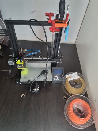 Impresora 3d de segunda mano por 160 EUR en Jaén en WALLAPOP