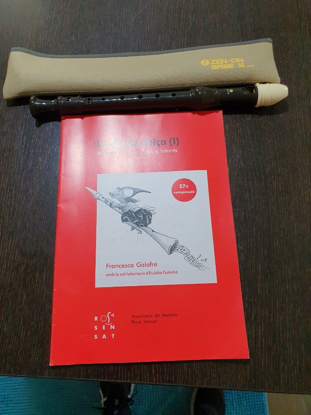 Flauta ZEN-ON soprano con funda y libro
