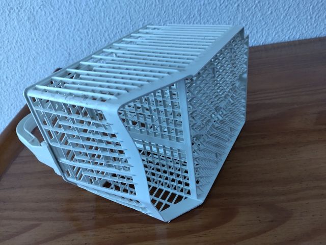 cesta de lavavajillas