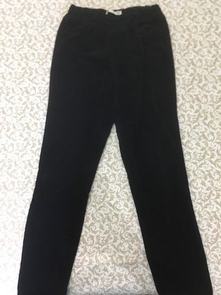 Leggins de pana. Sfera de segunda mano por 10 EUR en Bollullos Par del  Condado en WALLAPOP