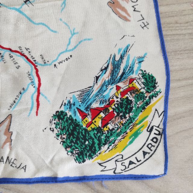 pañuelo antiguo de seda