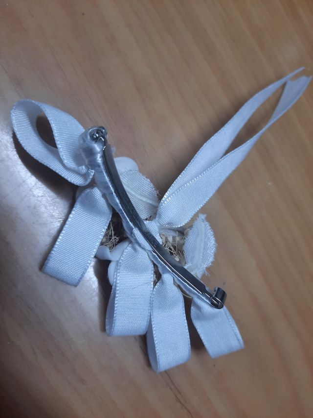 Lazo pelo Primera Comunión con flores